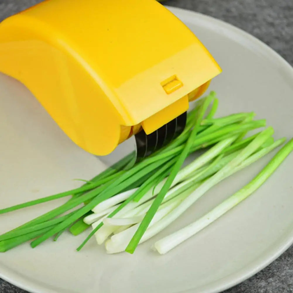 Vegetable Chopper Roller Manual Scallion Cutter with 6 Stainless Steel Blade Detachable Herb Roller Mincer Parsley Chopper Tools